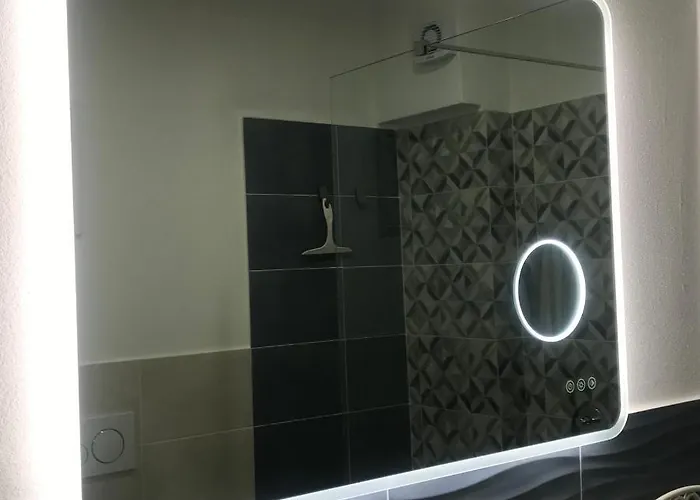 My Happy Place * לידו די קאמאיורה